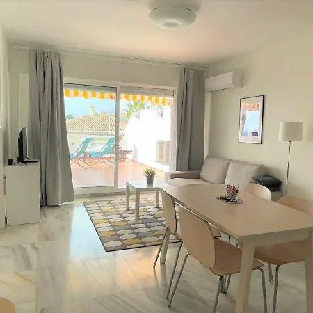 Sea View Riviera- 4 Bed In Riviera Del Sol With Beautiful Sea View! Апартаменты *